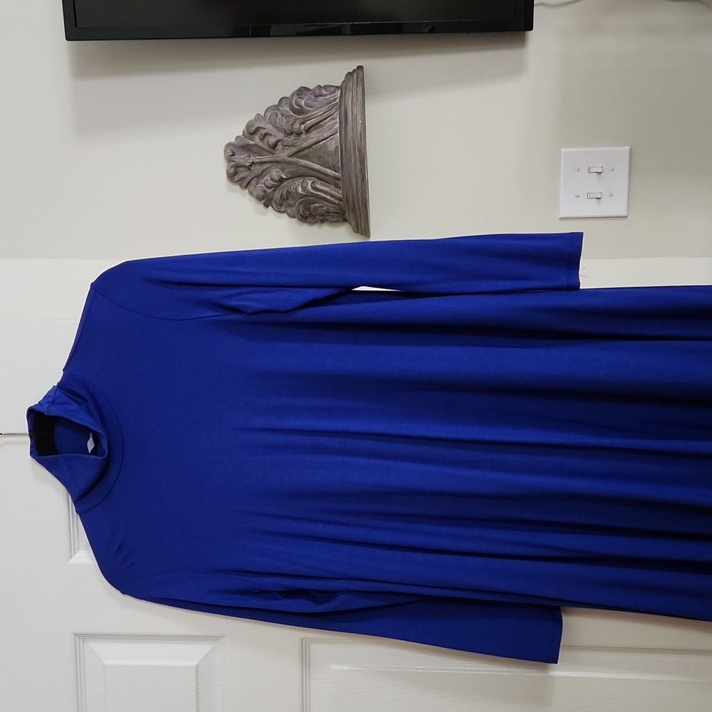ACTING PRO. Dress